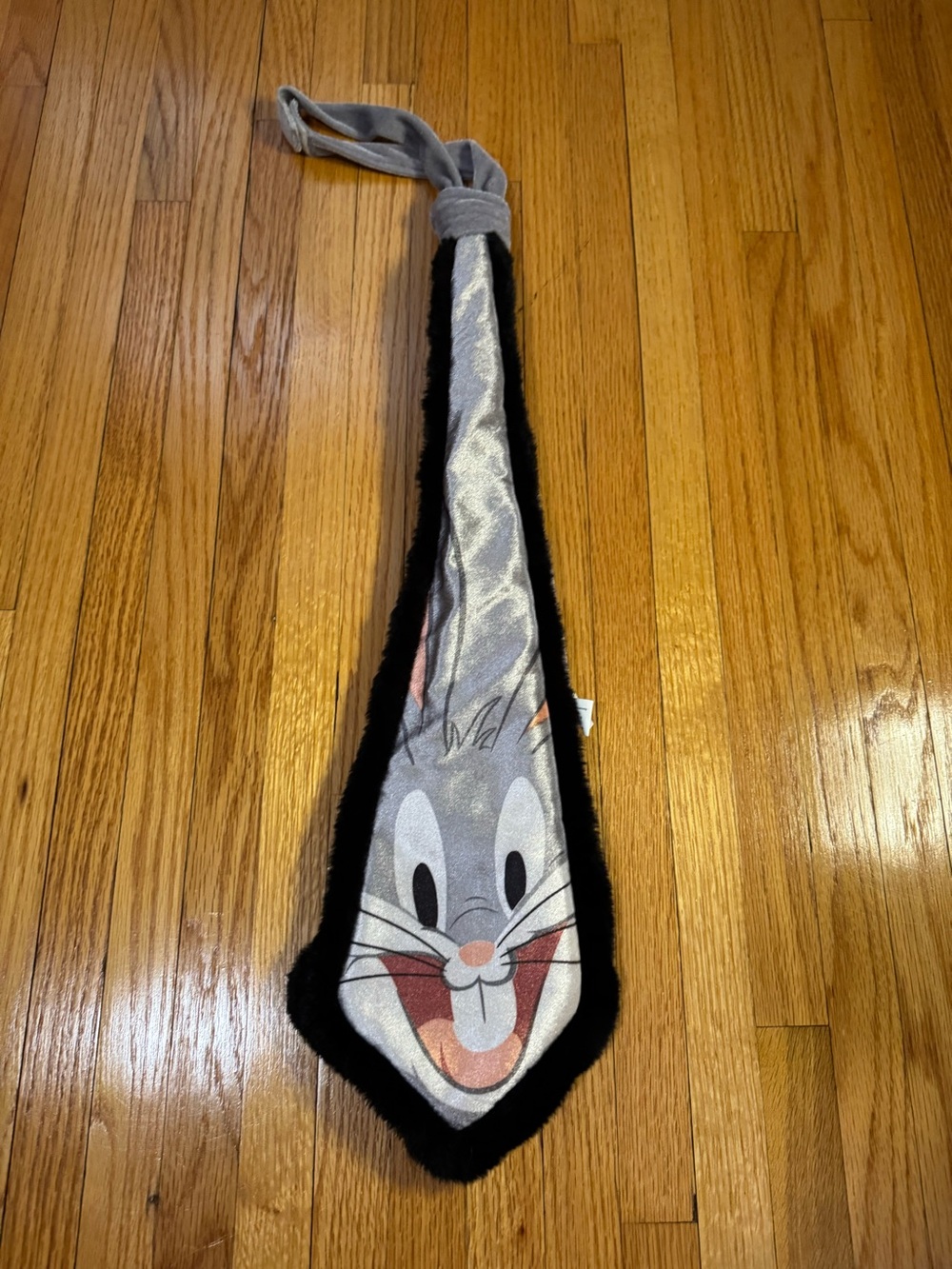 Bugs Bunny Fuzzy Novelty Tie | Warner Bros. | Six Flags Illinois